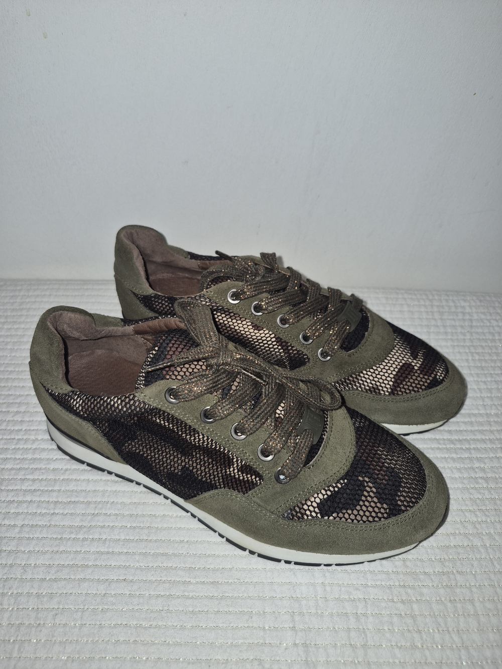Ilse Jacobsen Olive Green Camouflage Lace-Up Sneakers